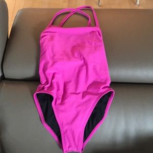 Jolyn size 26 Dayno II, tie back in Berry